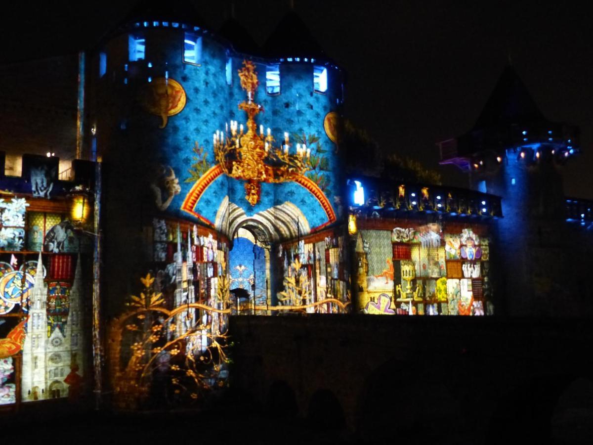 Maison Des Remparts Nichee Sous La Cite Carcassonne Eksteriør billede
